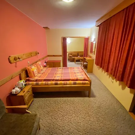 Otel Family Savov Chepelare